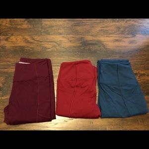 Victoria Secret Knockout Sport Leggings 15$ each